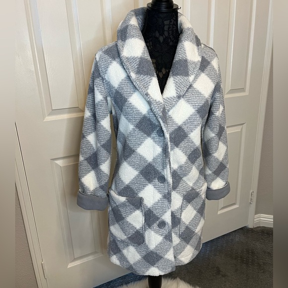 Susan Graver Weekend Reversible Polar Fleece & Sherpa Coat. Size XS - Picture 3 of 13